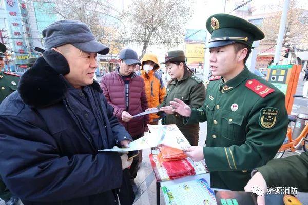 玩家必备教程！普通扑克牌扫描分析器下载,推荐2个购买渠道