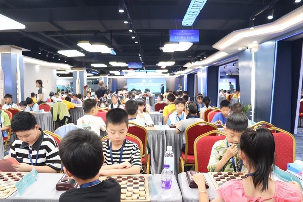 棋牌挂通用怎么授权（棋牌版号授权）